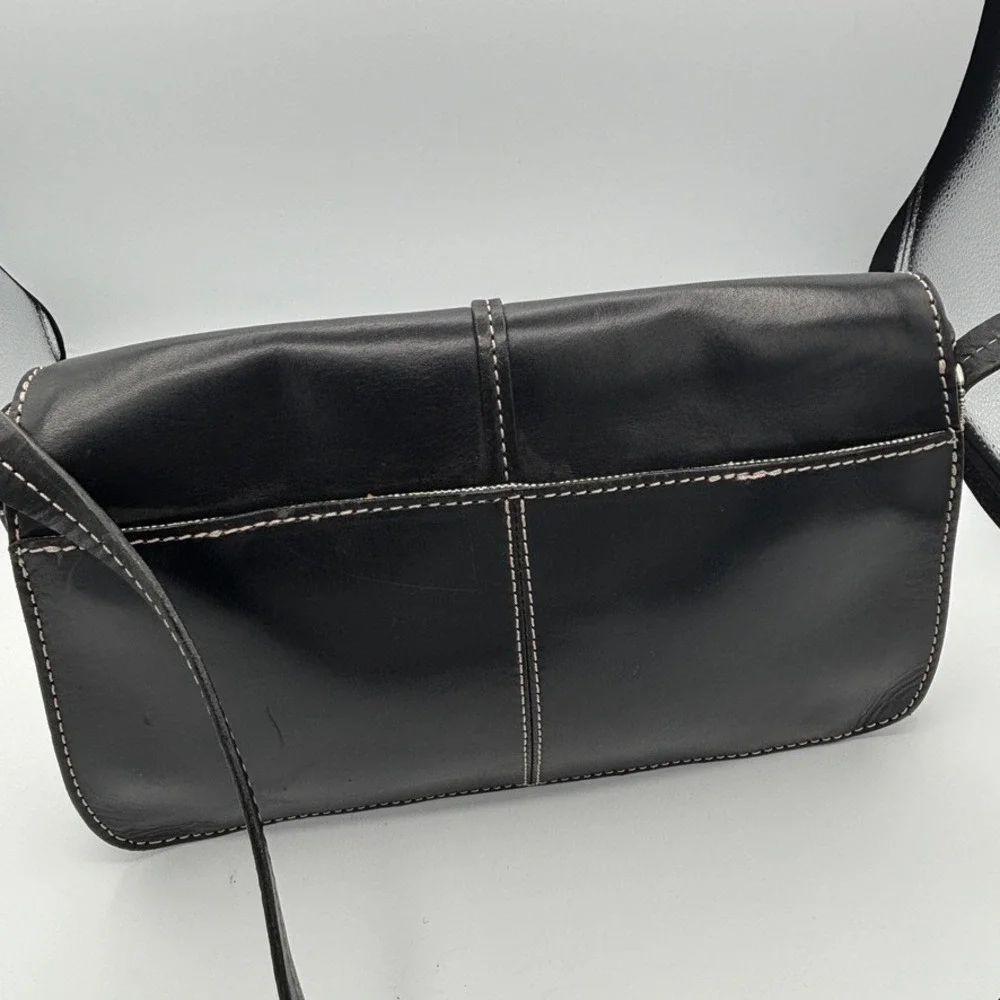 Fossil Shoulder Bag Structured Black Leather Contrast Stitch Vintage Y2K Purse